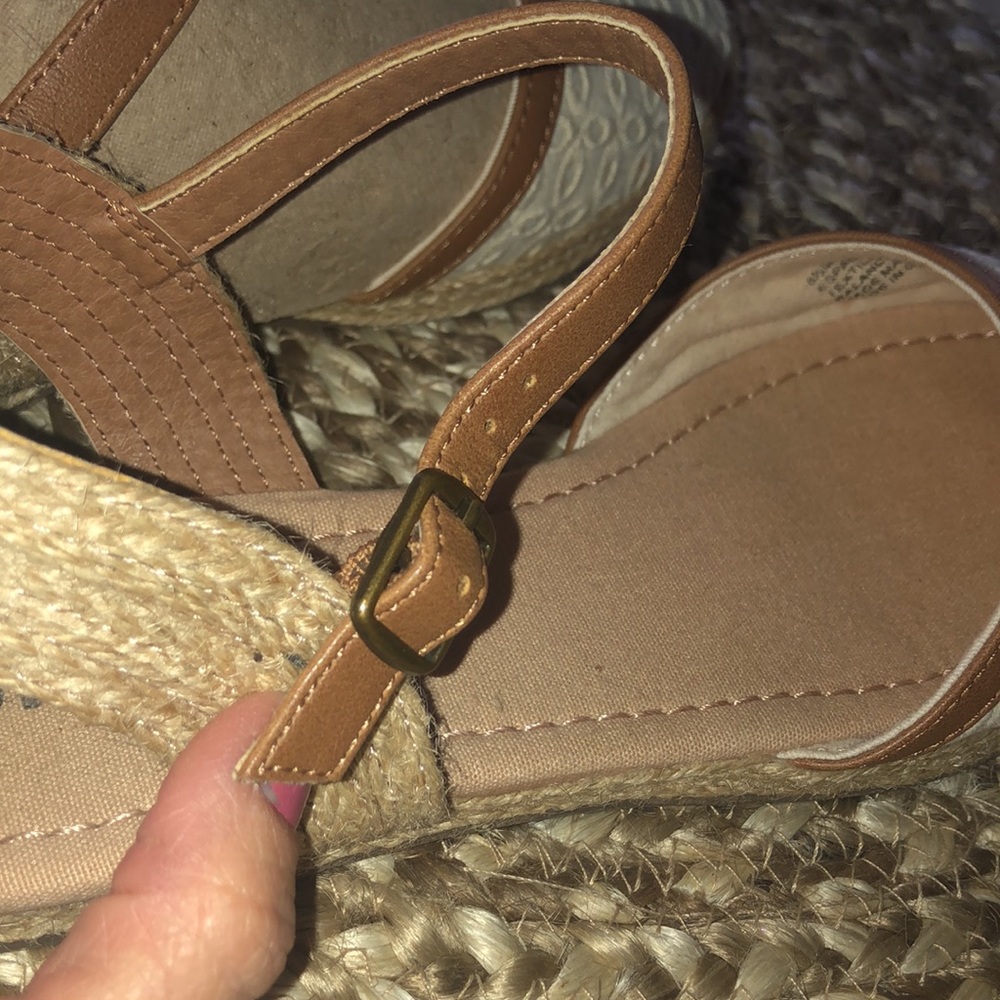 Makalu Sandals - Picture 6 of 7